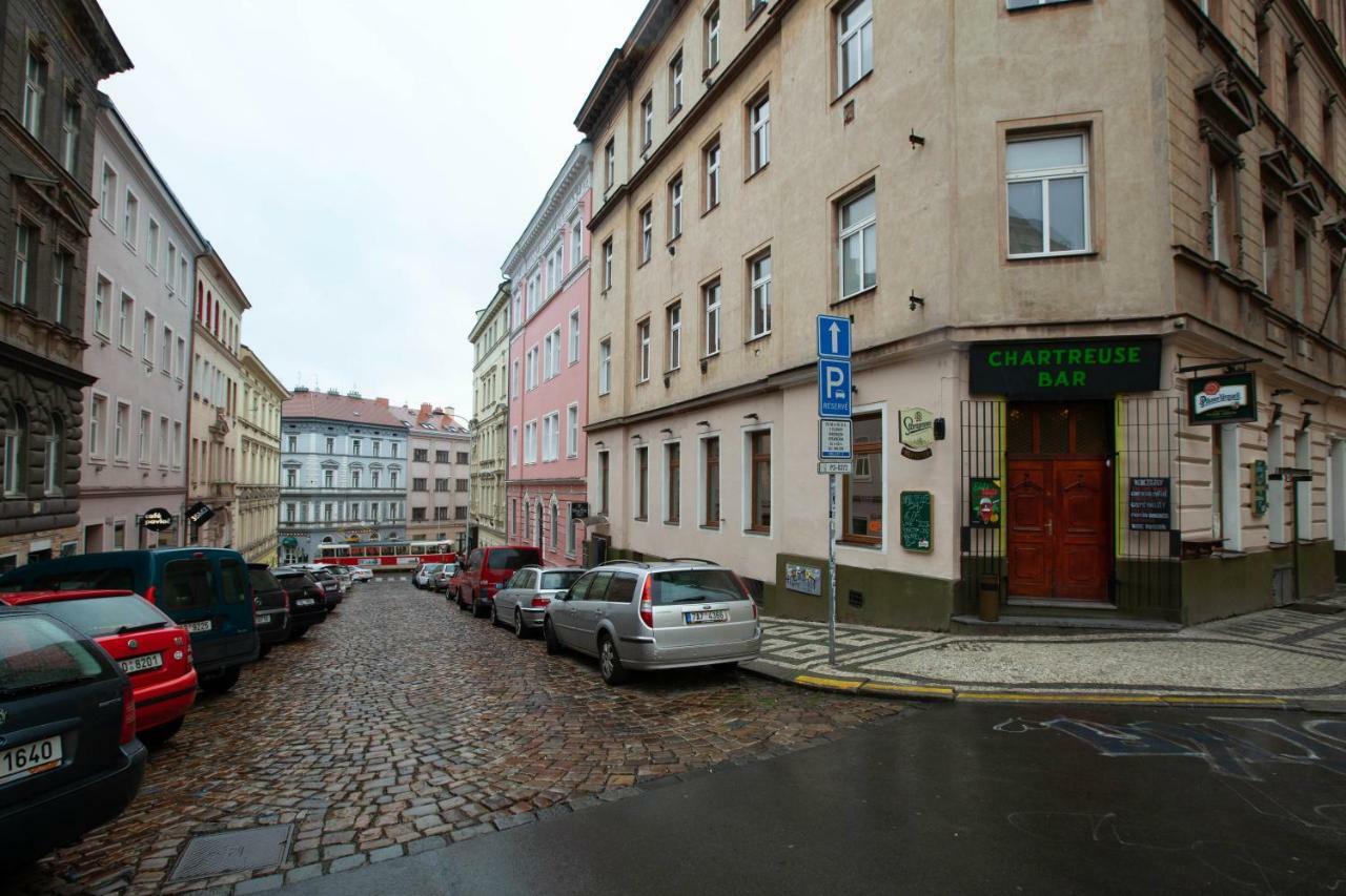 Zizkov Cosy Studio Apartments Prague Exterior photo